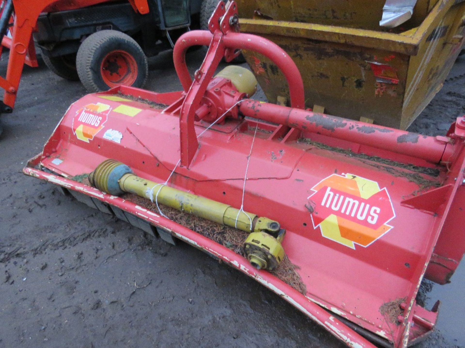 HUMUS A220 FRONT MOUNTED FLAIL MOWER, YEAR 2012, 2.2M WIDE. SOURCED FROM A LOCAL FARM HAVING CHANGED