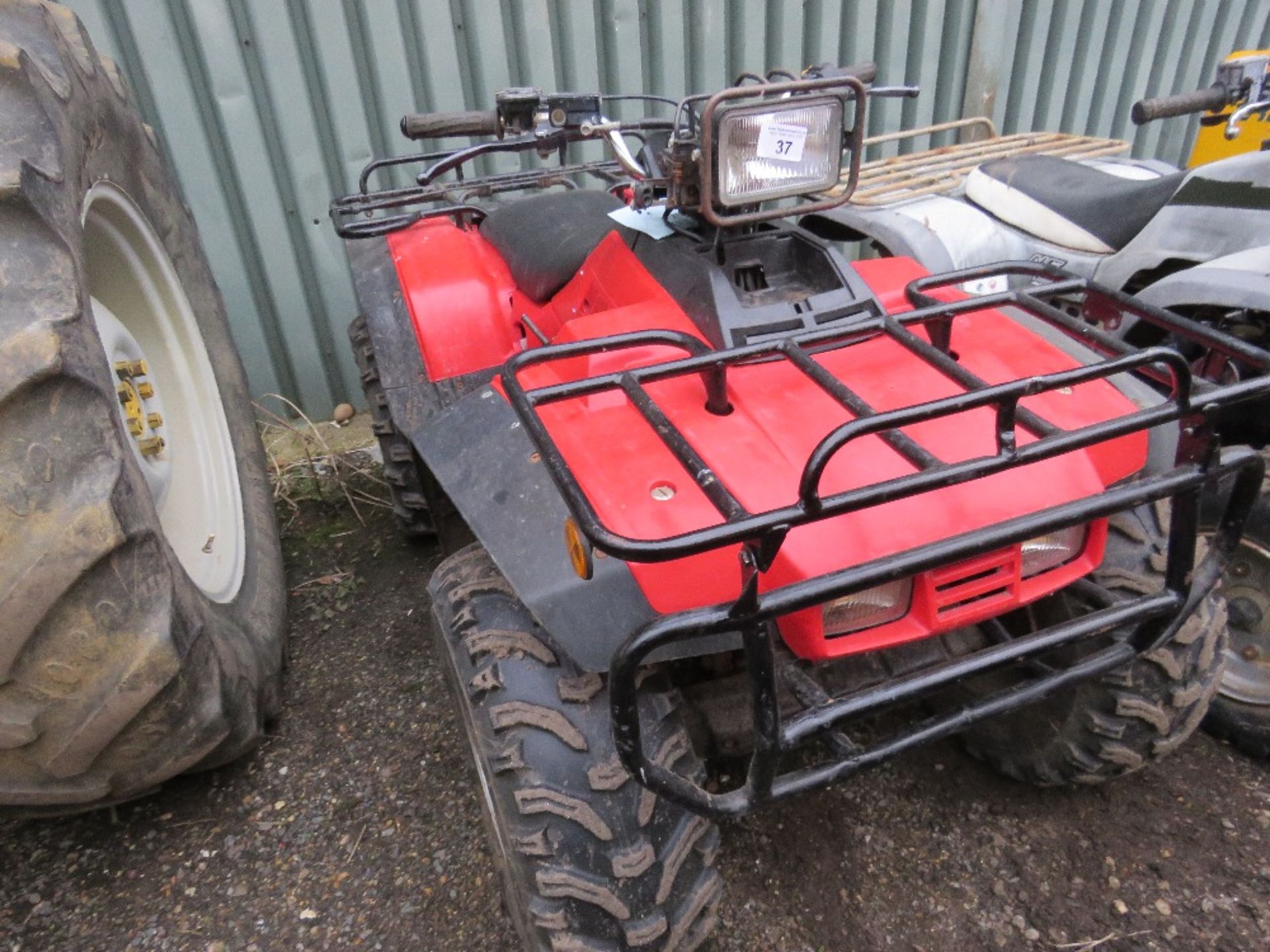 HONDA 2WD QUAD BIKE, RECENT TYRE REPLACEMENT. WHEN TESTED WAS SEEN TO START, DRIVE AND STEER, BRAKES