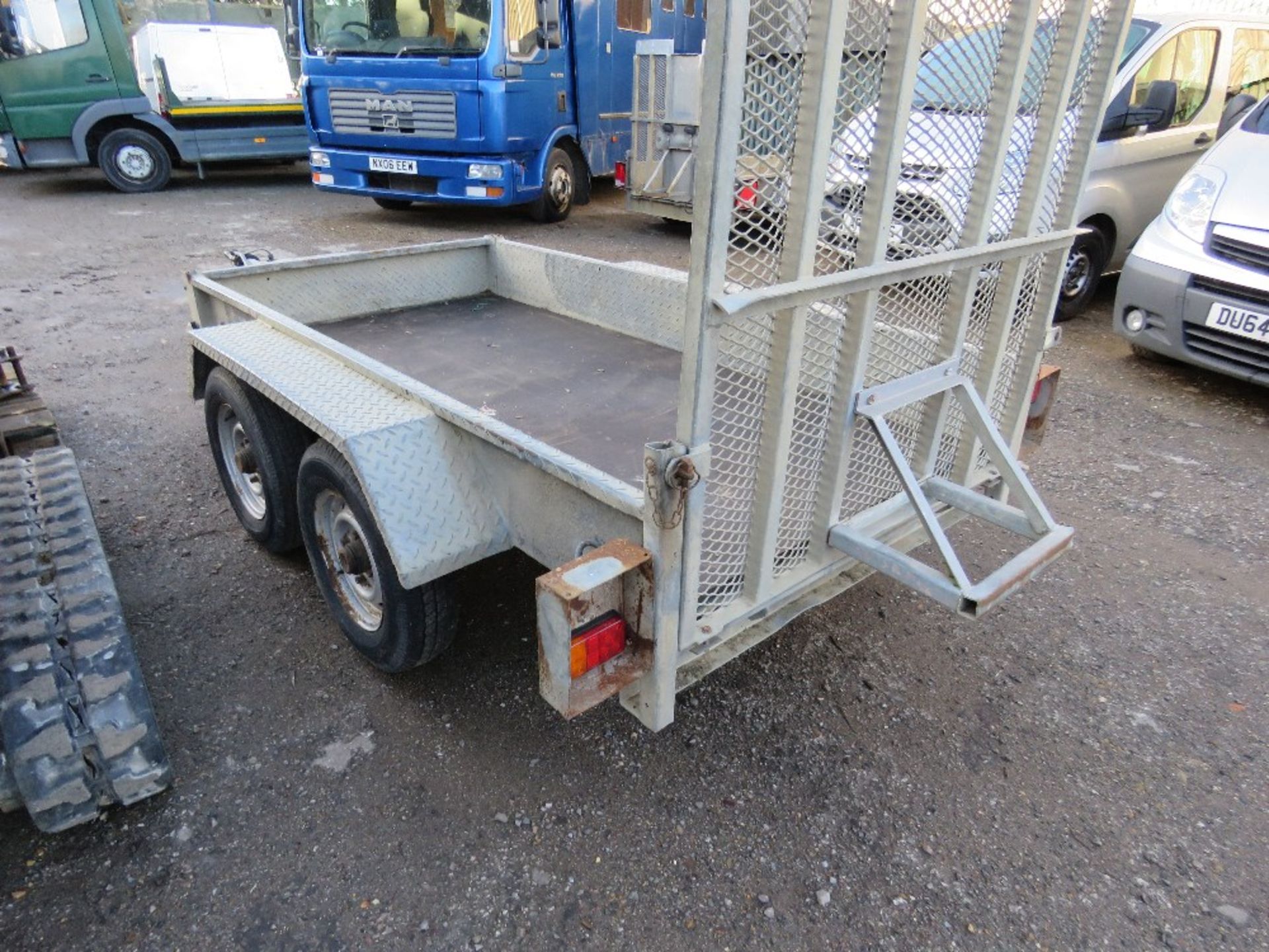 INDESPENSION TYPE TWIN AXLED MINI EXCAVATOR TRAILER, 8FT X 4FT APPROX. - Image 7 of 11