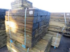 BUNDLE OF PRESSURE TREATED FEATHER EDGE TIMBER CLADDING: 0.9M LENGTH X 10CM WIDTH APPROX.