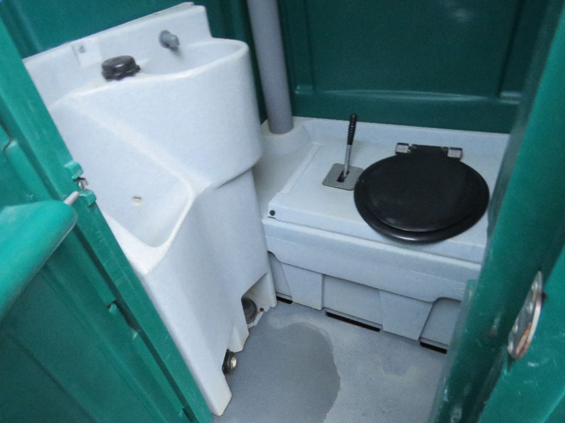 PORTABLE SITE / EVENTS TOILET, DIRECT FROM LOCAL COMPANY AS PART OF THEIR FLEET RENEWAL. - Image 3 of 5