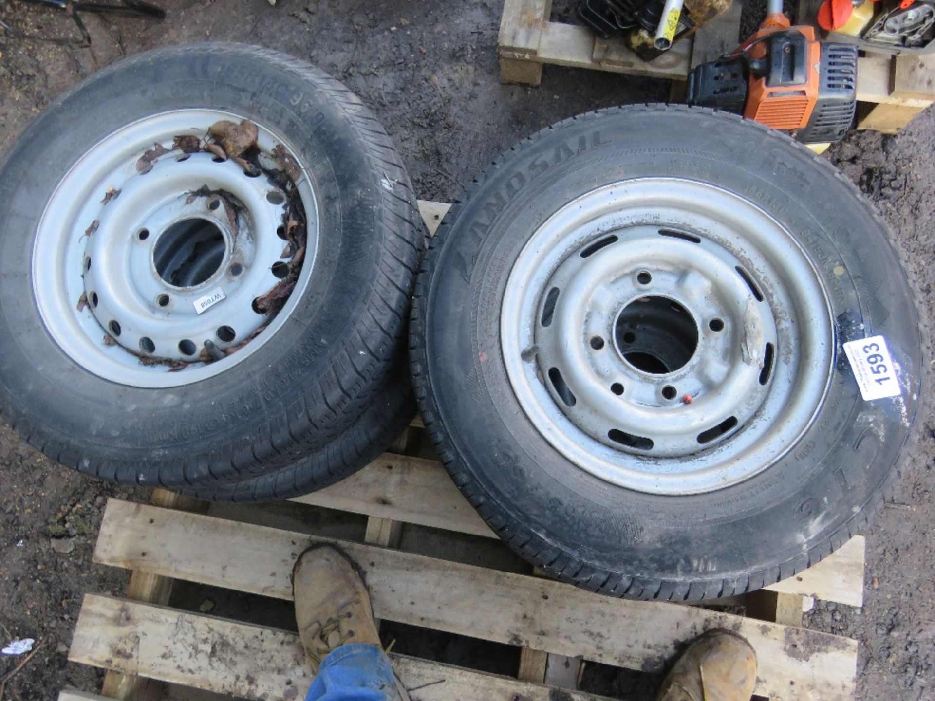 4 X WHEELS AND TYRES 165R13 4 STUD