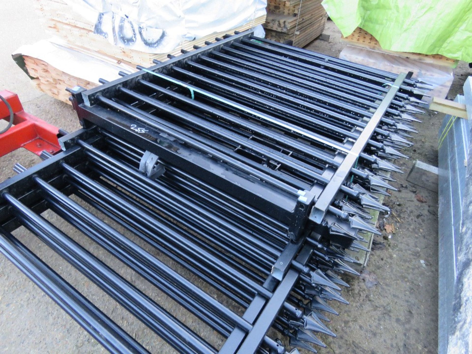 STACK OF BLACK STEEL ORNAMENTAL FENCING, 1.5M HEIGHT, UNUSED. 18M LENGTH APPROX WITH 2 X GATES@1.5M - Image 2 of 3