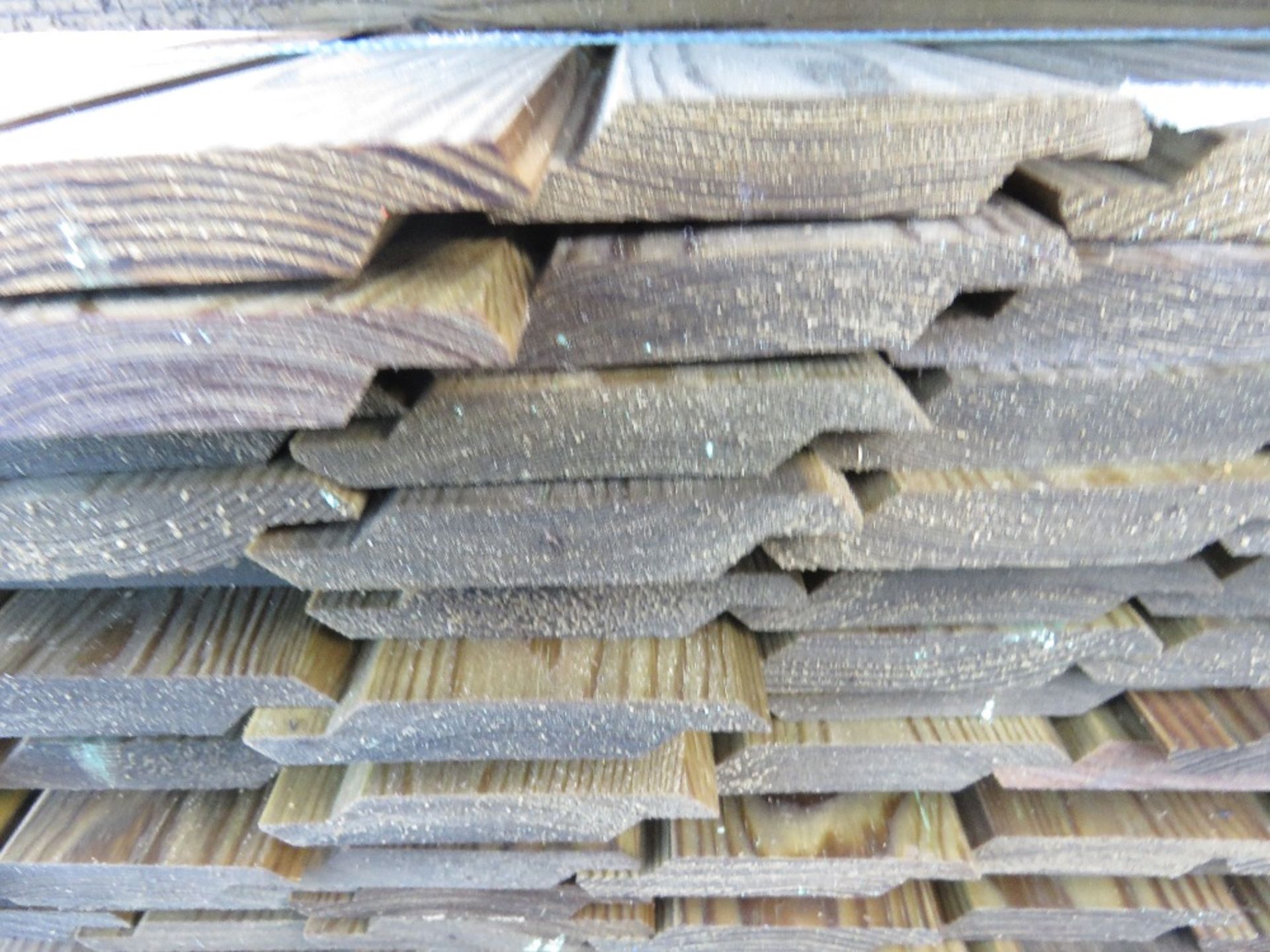 LARGE BUNDLE OF PRESSURE TREATED SHIPLAP TIMBER CLADDING: 1.73M LENGTH X 95MM WIDTH APPROX. - Image 3 of 3