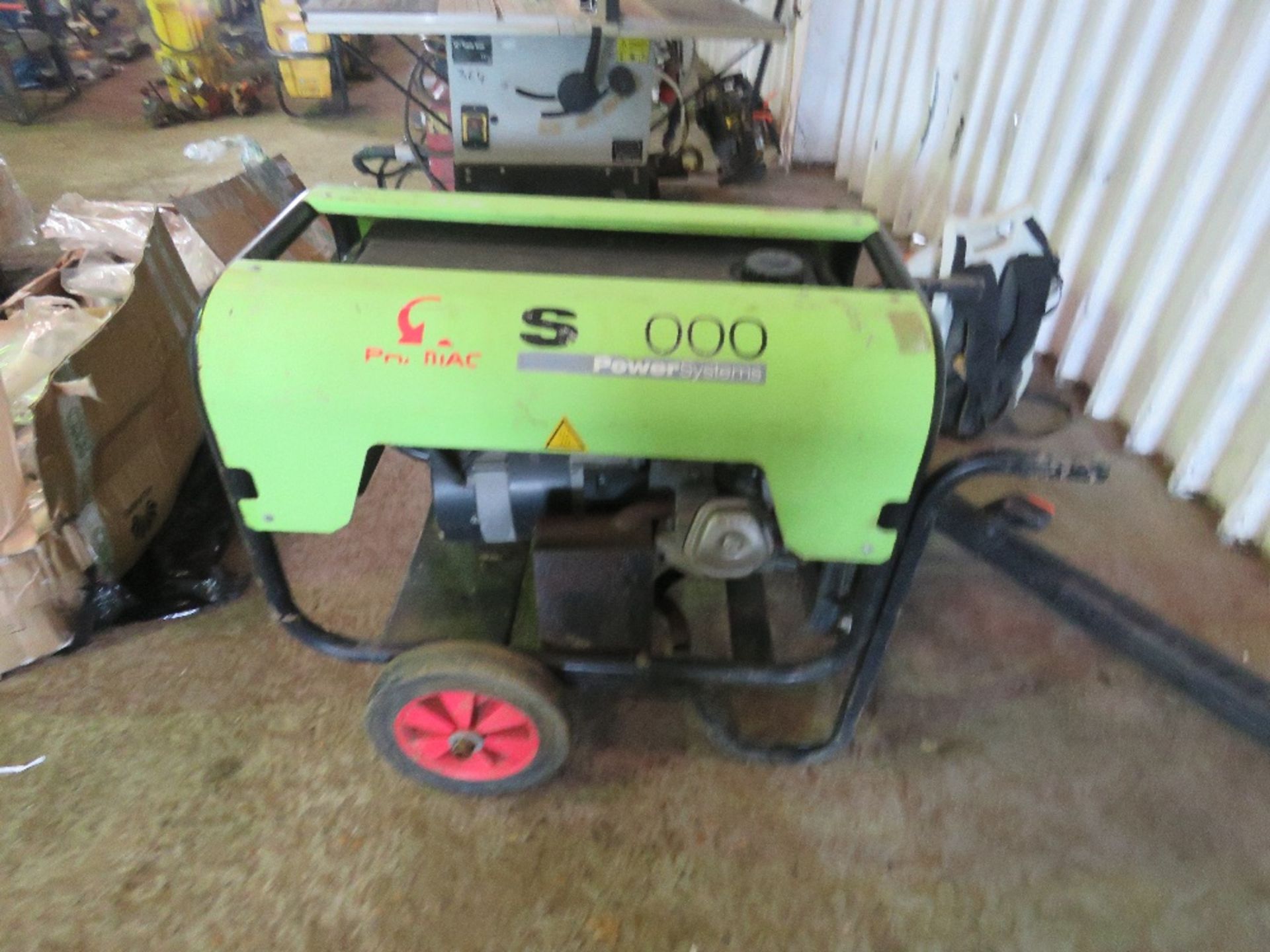 PRAMAC S8000 PETROL ENGINED GENERATOR. THIS LOT IS SOLD UNDER THE AUCTIONEERS MARGIN SCHEME, THEREFO - Image 3 of 4