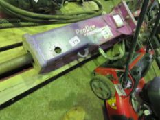 PRODEM 30MM PINNED EXCAVATOR BREAKER. THIS LOT IS SOLD UNDER THE AUCTIONEERS MARGIN SCHEME, THEREFOR