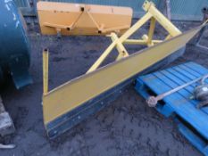 TRACTOR 3 POINT LINKAGE MOUNTED SNOW PLOUGH 9FT WIDE APPROX.
