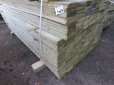 LARGE PACK OF TREATED FEATHER EDGE FENCE CLADDING TIMBER BOARDS. SIZE: 1.8M LENGTH X 10CM WIDTH APPR