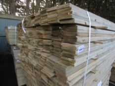 LARGE PACK OF FEATHER EDGE PRESSURE TREATED FENCE CLADDING TIMBER BOARDS. 1.8M LENGTH X 100MM WIDTH