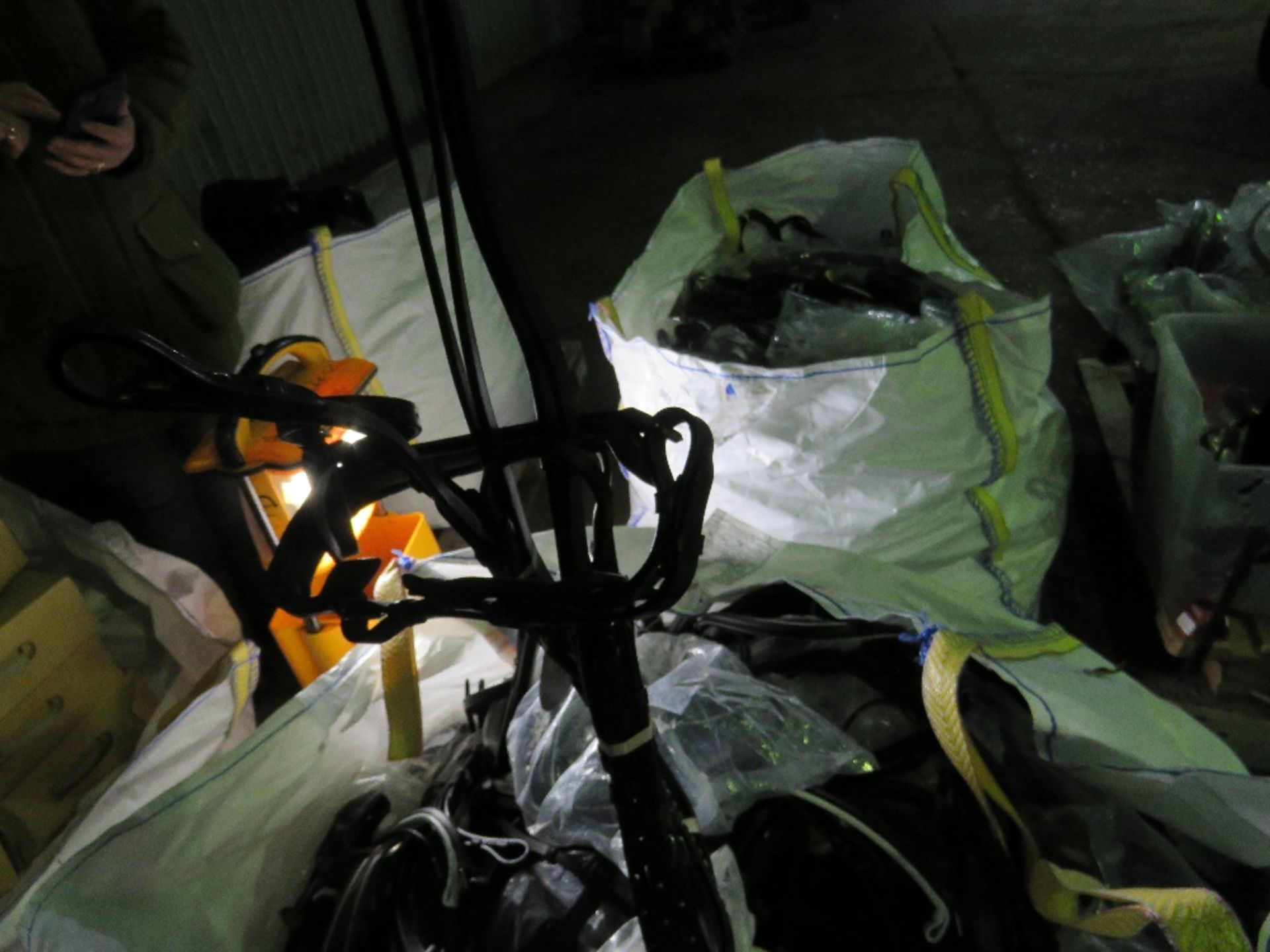 BULK BAG CONTAINING ASSORTED HORSE BRIDLES ETC. SOURCED FROM SADDLERY SHOP LIQUIDATION. THIS LOT IS - Image 2 of 4