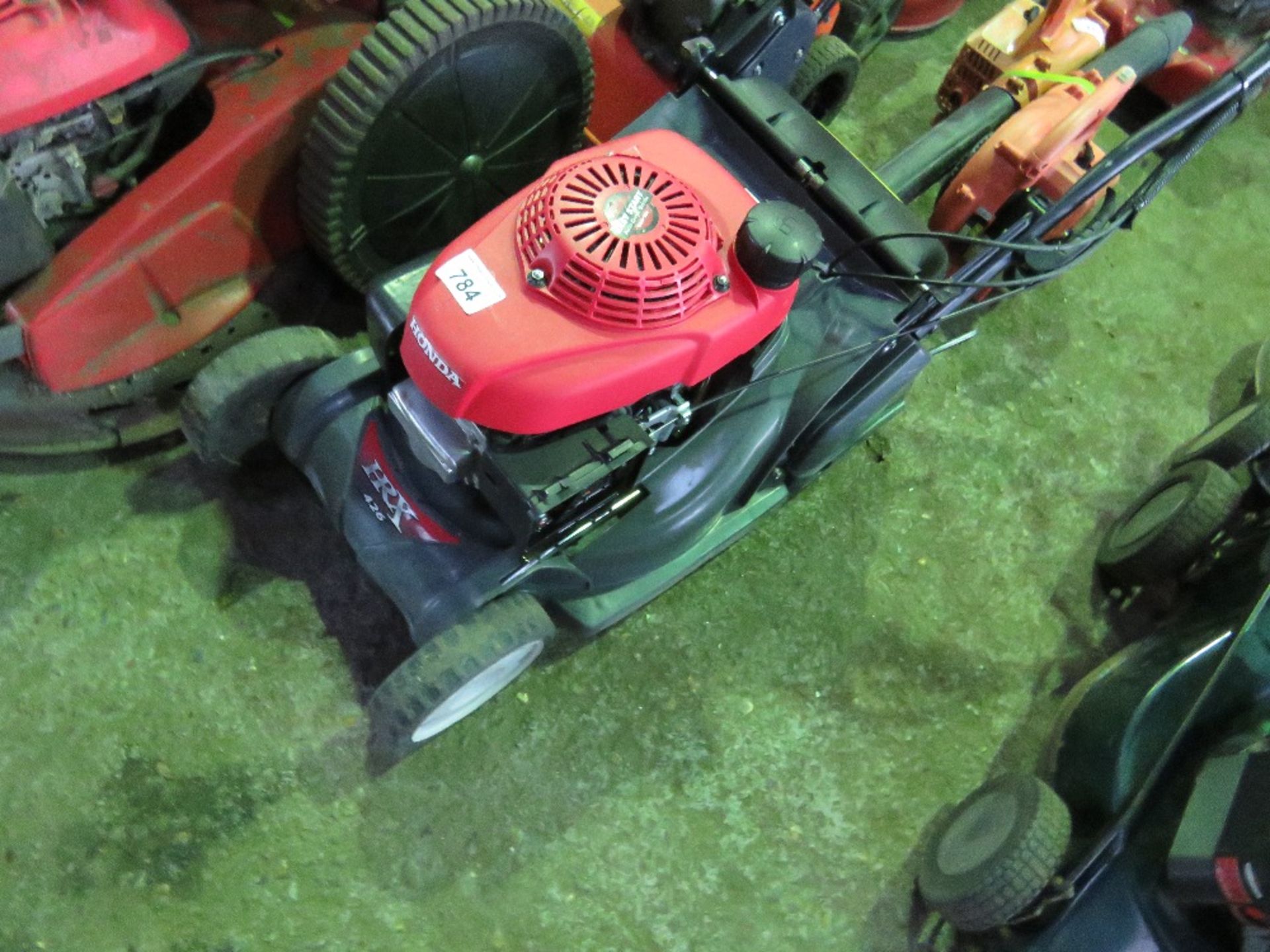 HONDA HRX 426 PETROL ENGINED MOWER. THIS LOT IS SOLD UNDER THE AUCTIONEERS MARGIN SCHEME, THEREFORE