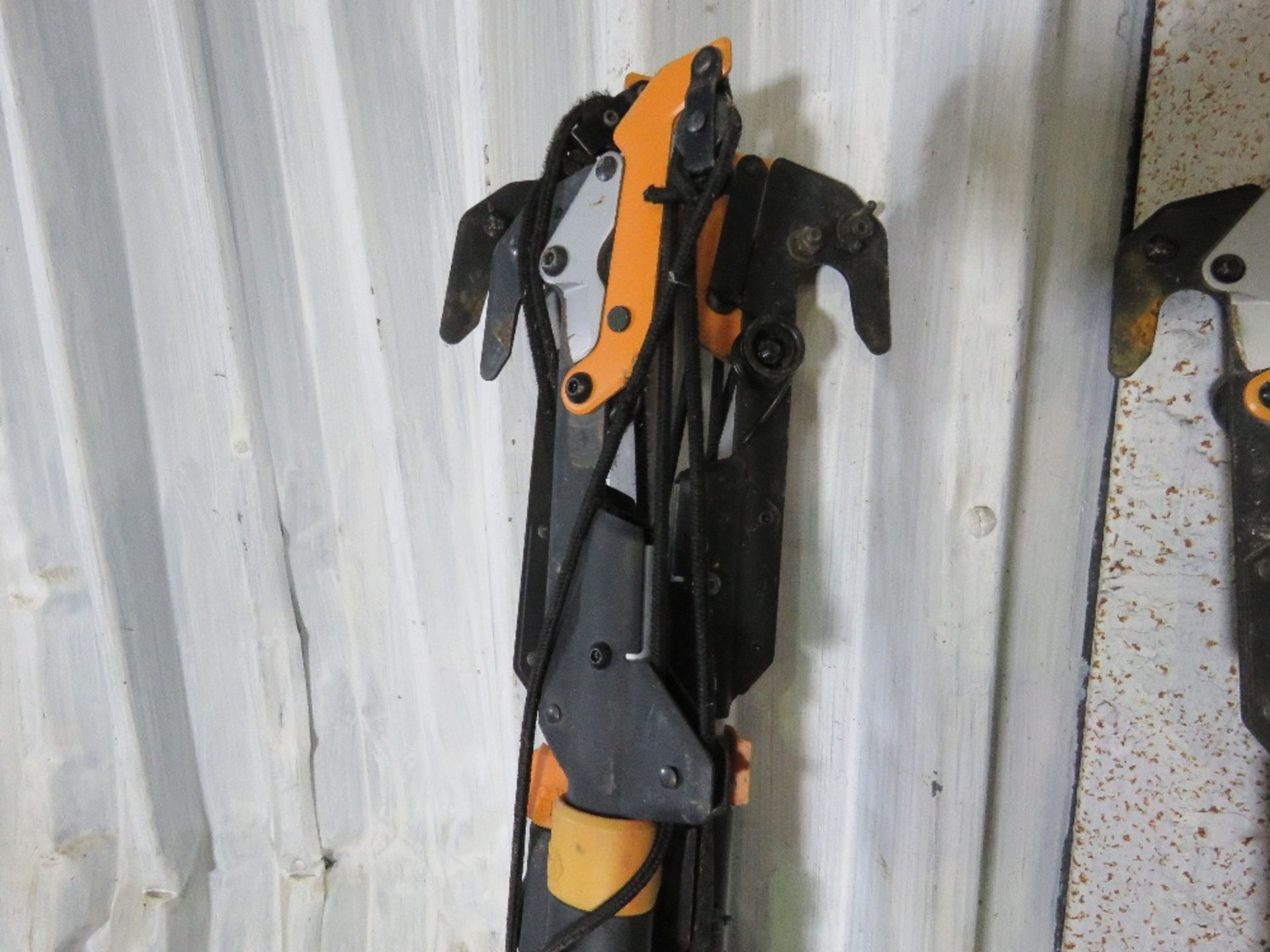 3 X FISKERS TELESCOPIC POLE PRUNERS, GRP , PROFESSIONAL TYPE. NO VAT ON HAMMER PRICE. - Image 2 of 2
