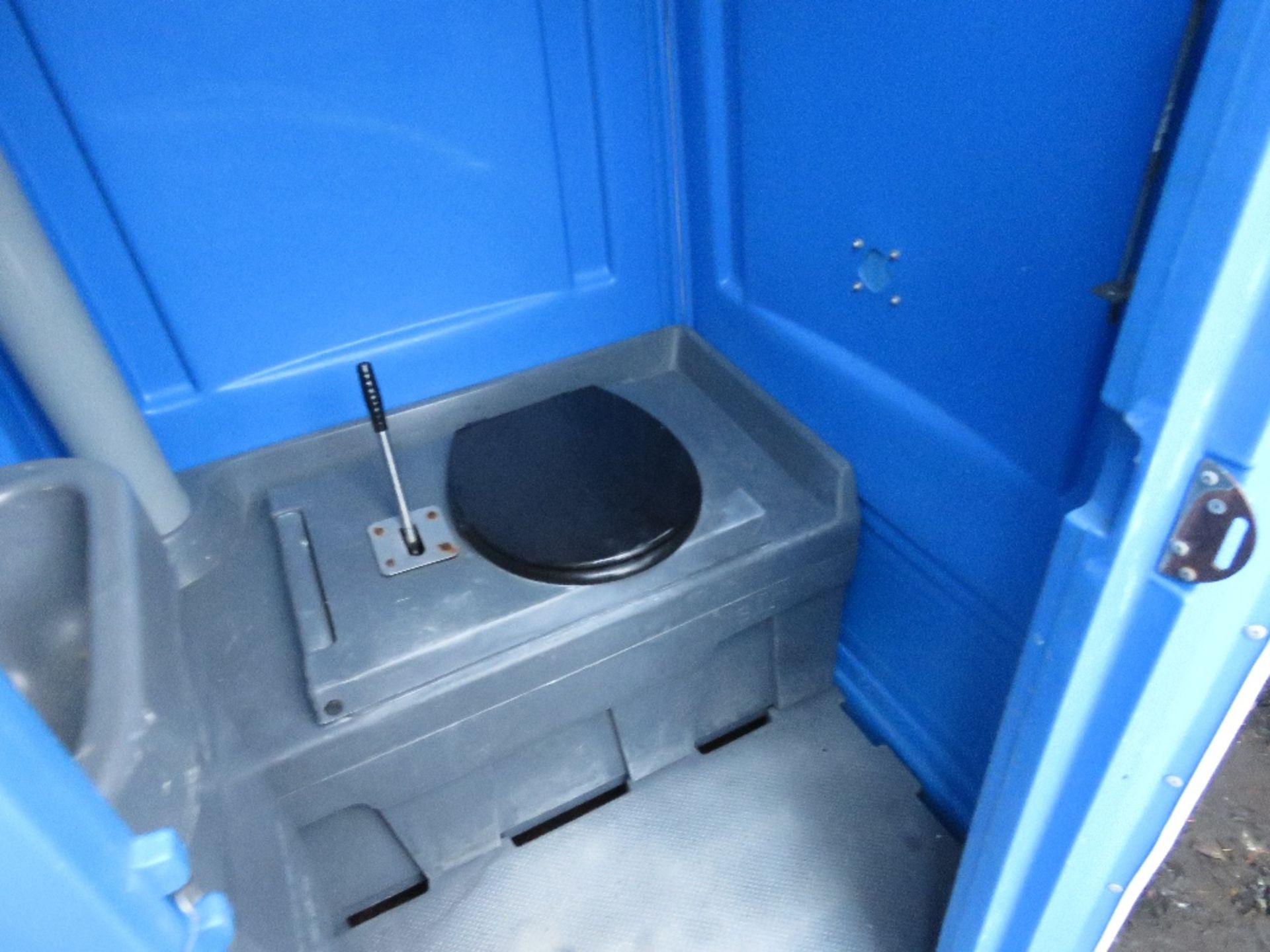 PORTABLE SITE / EVENTS TOILET, DIRECT FROM LOCAL COMPANY AS PART OF THEIR FLEET RENEWAL. - Image 3 of 4