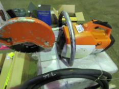 STIHL TS400 PETROL SAW WITH A BLADE.