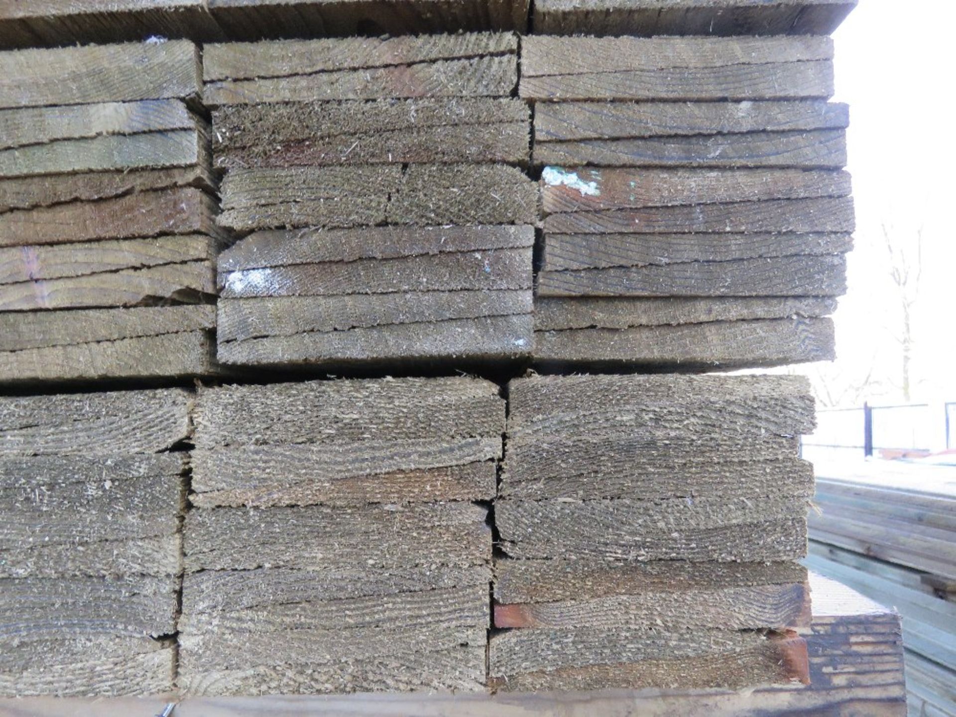 LARGE BUNDLE OF PRESSURE TREATED FEATHER EDGE TIMBER CLADDING: 1.2M LENGTH X 10CM WIDTH APPROX. - Image 3 of 3