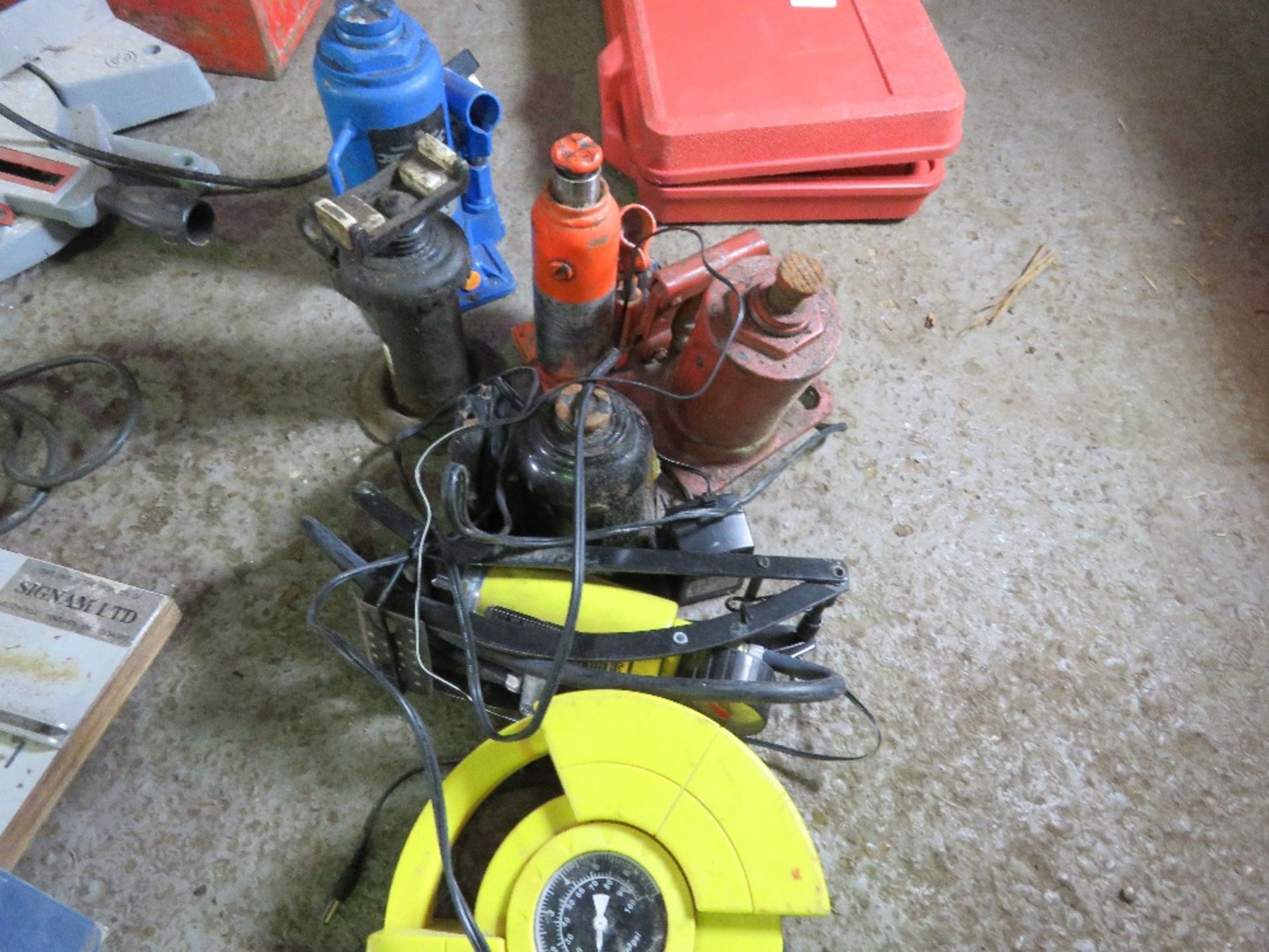 5 X BOTTLE JACKS PLUS 2 X AIR COMPRESSORS. - Image 2 of 2