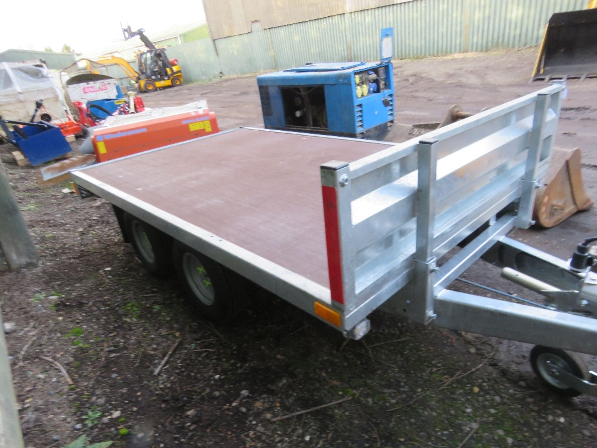 BLUELINE 2000KG RATED FLAT TRAILER, 8FT X 5FT APPROX BED SIZE. SN:SA9P20085MA140092 YEAR 2021 BUILD. - Image 4 of 7