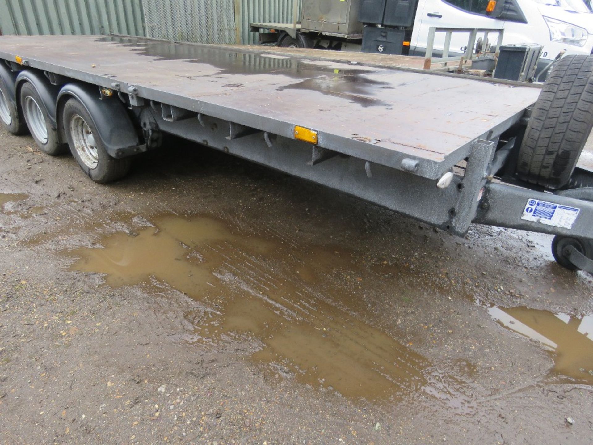 IFOR WILLIAMS LM186G3 TRIAXLED FLAT BED PLANT TRAILER, 18FT LENGTH X 6FT WIDTH, YEAR 2020 BUILD. SN: - Image 5 of 13