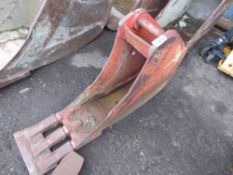 MILLER EXCAVATOR BUCKET ON 45MM PINS, 300MM WIDTH APPROX. DIRECT FROM LOCAL CONSTRUCTION COMPAN