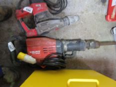 HILTI TE905 HEAVY DUTY 110VOLT BREAKER DRILL.