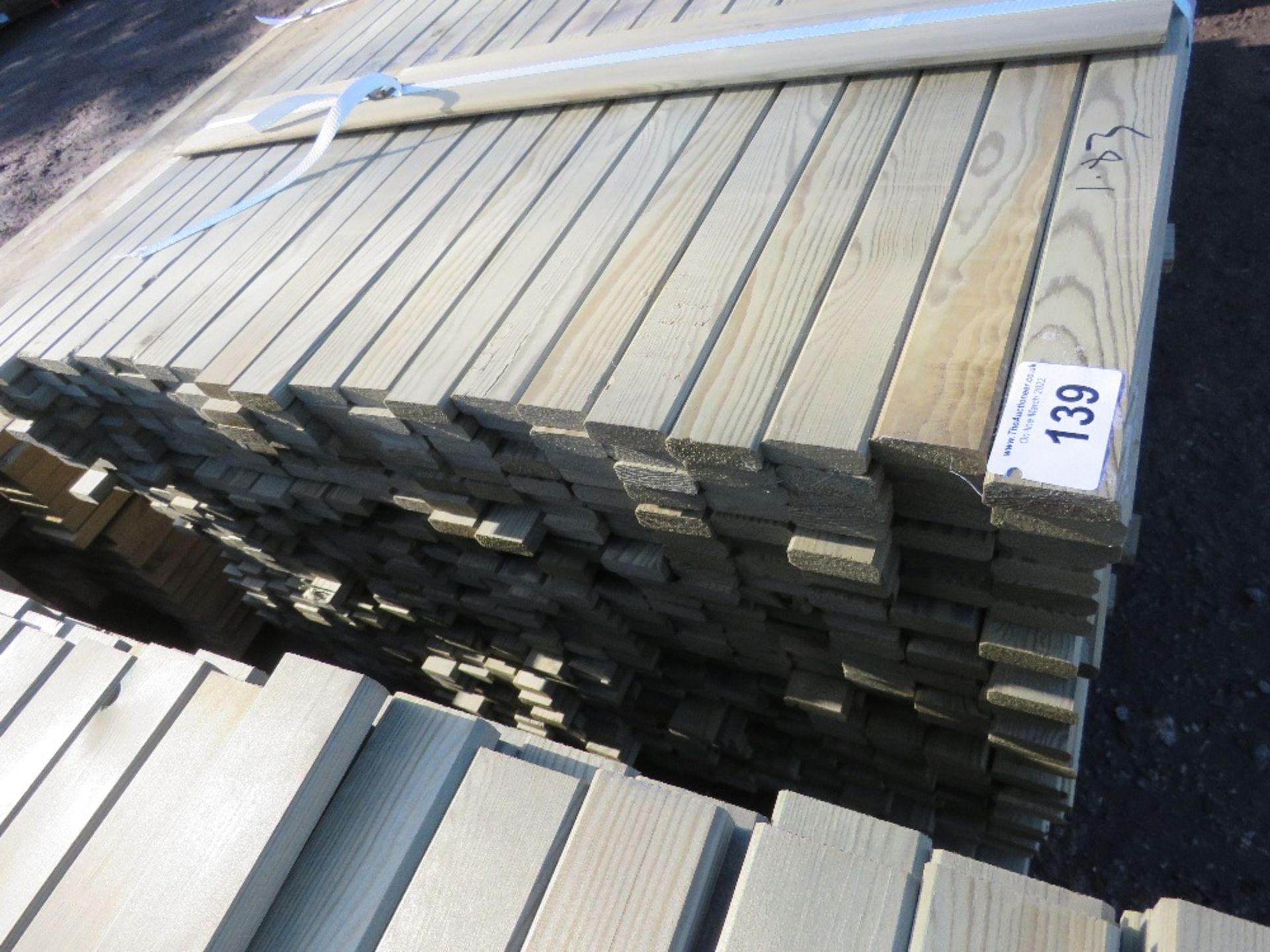 LARGE PACK OF PRESSURE TREATED VENETIAN CLADDING TIMBER SLATS. LENGTH 1.83M X 45MM WIDTH X 17MM DEPT - Image 2 of 3