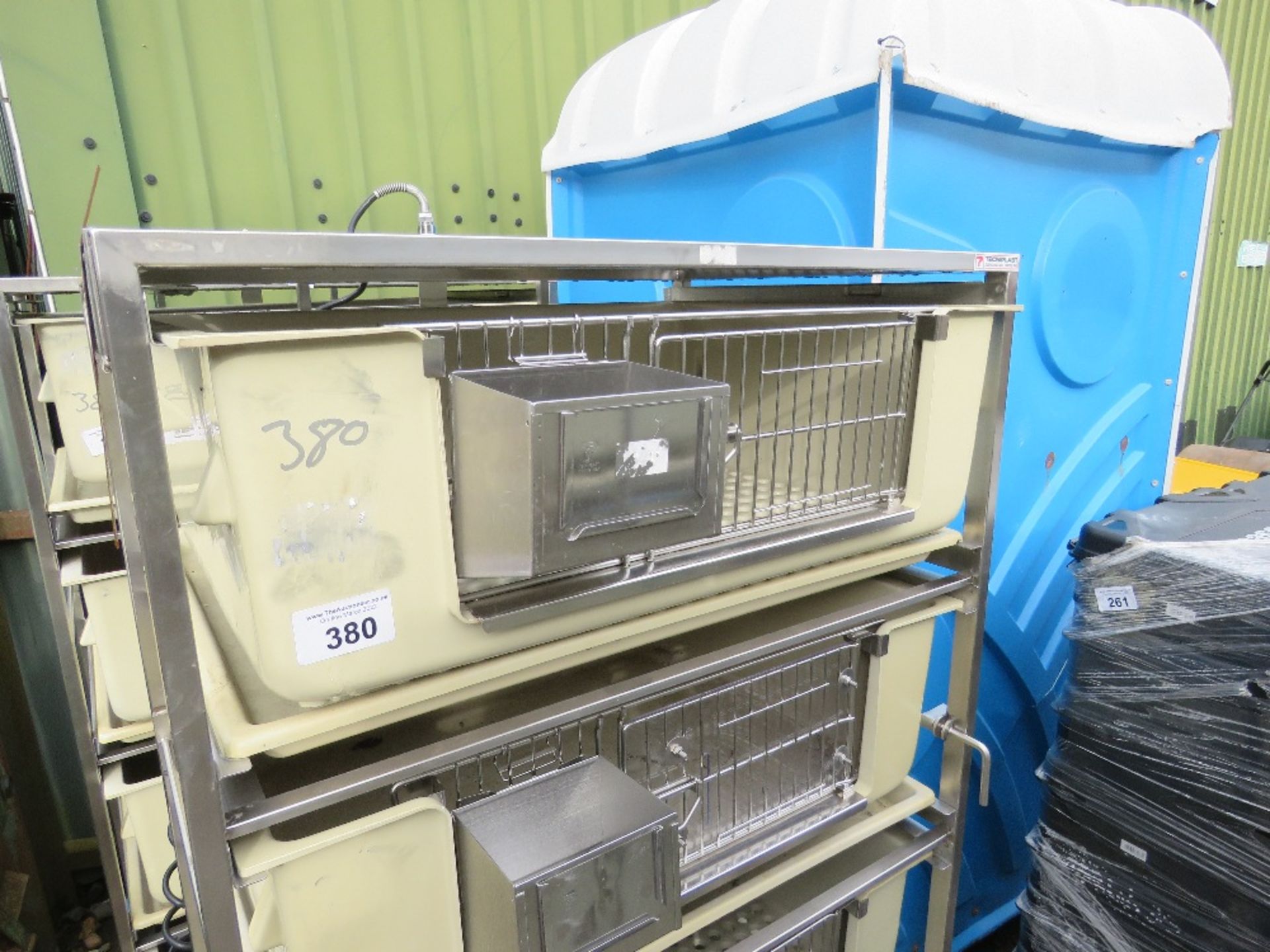 TECNIPLAST WHEELED STAINLESS STEEL TROLLEY FRAME CONTAINING 4 X VETINARY ANIMAL CAGES, LITTLE SIGNS - Image 2 of 2