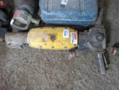 ATLAS COPCO HEAVY AIR BREAKER, ANTI VIBE HANDLES.