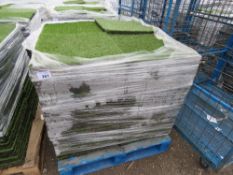 PALLET OF HEAVY DUTY ASTRO TURF SQUARES, 50CM X 50CM @ 30MM DEPTH. RUBBER BACKED THEY CLIP TOGETHER