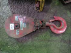 LARGE SIZED OPENING SNATCH BLOCK HOOK.. SOURCED FROM DEPOT CLEARANCE.