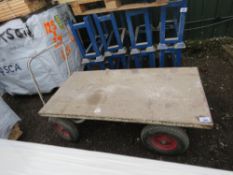 FOUR WHEELED TROLLEY. SOURCED FROM COMPANY CLOSURE. THIS LOT IS SOLD UNDER THE AUCTIONEERS MARGIN SC