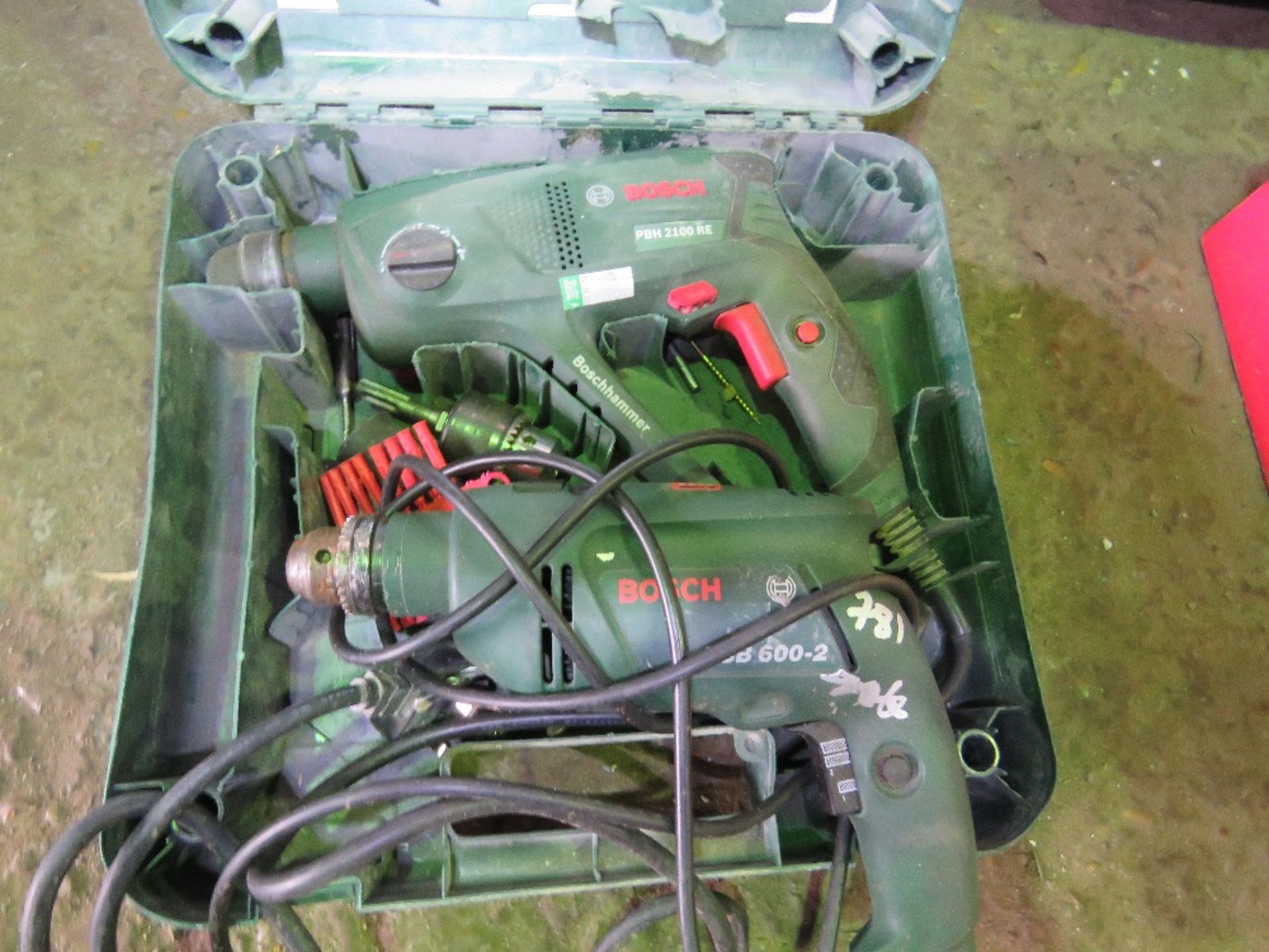 2X BOSCH 240VOLT ROTARY DRILLS. SOURCED FROM COMPANY LIQUIDATION. THIS LOT IS SOLD UNDER THE AUCTIO