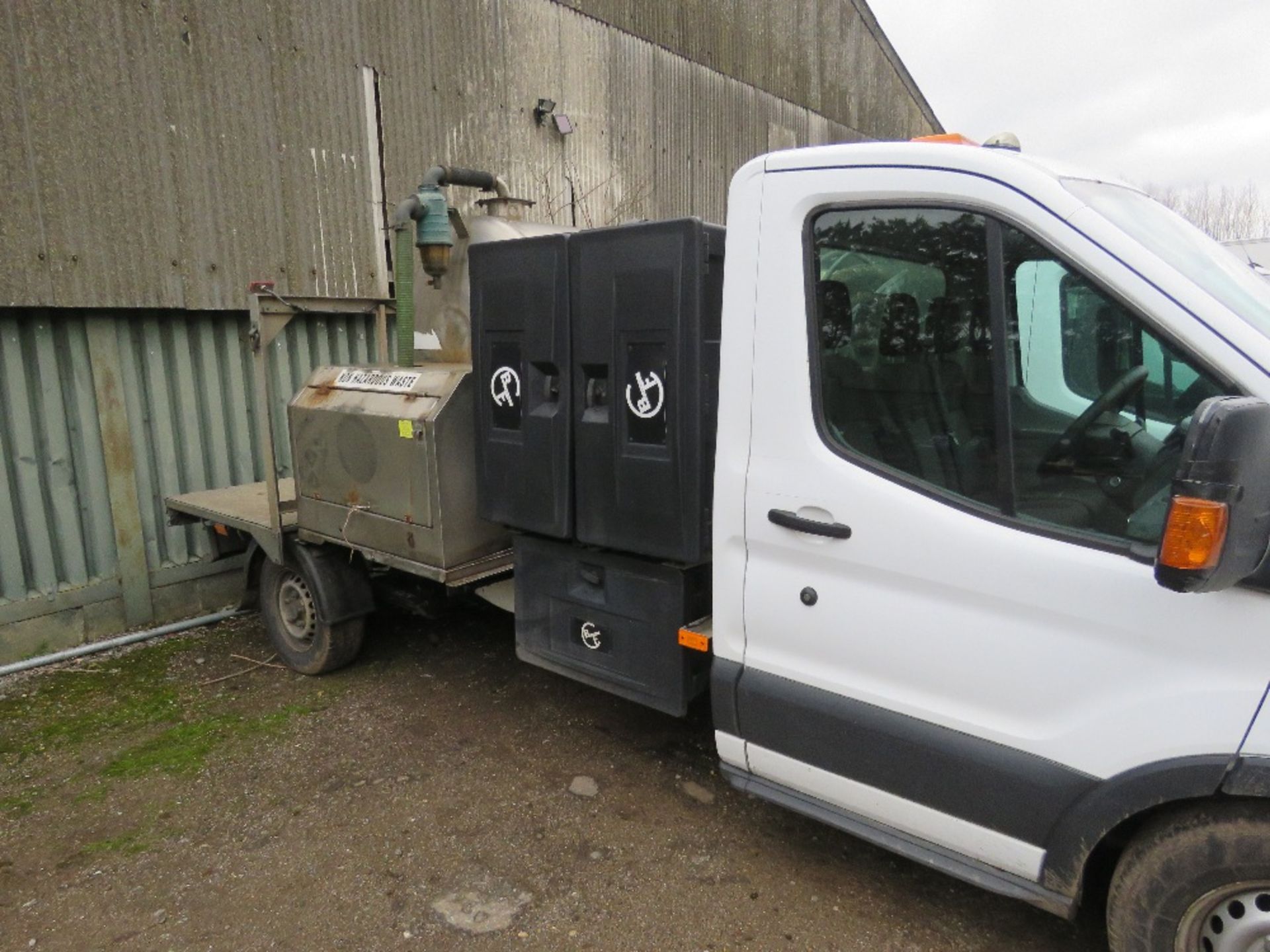 FORD TRANSIT AWD PORTABLE TOILET SERVICE TRUCK, REG:GH16 MGU. WITH V5. TEST TILL 23RD MARCH 2022.DIR - Image 2 of 14