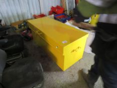 LARGE SIZED TOOL BOX WITH A KEY.