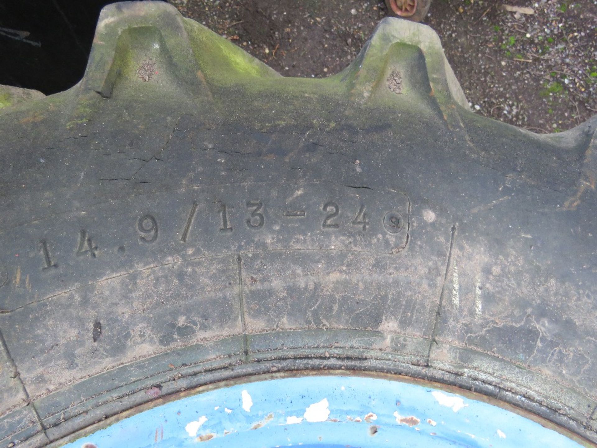 2 X AGRICULTURAL WHEELS AND TYRES: 14.9.13-24. THIS LOT IS SOLD UNDER THE AUCTIONEERS MARGIN SCHEME, - Image 3 of 4