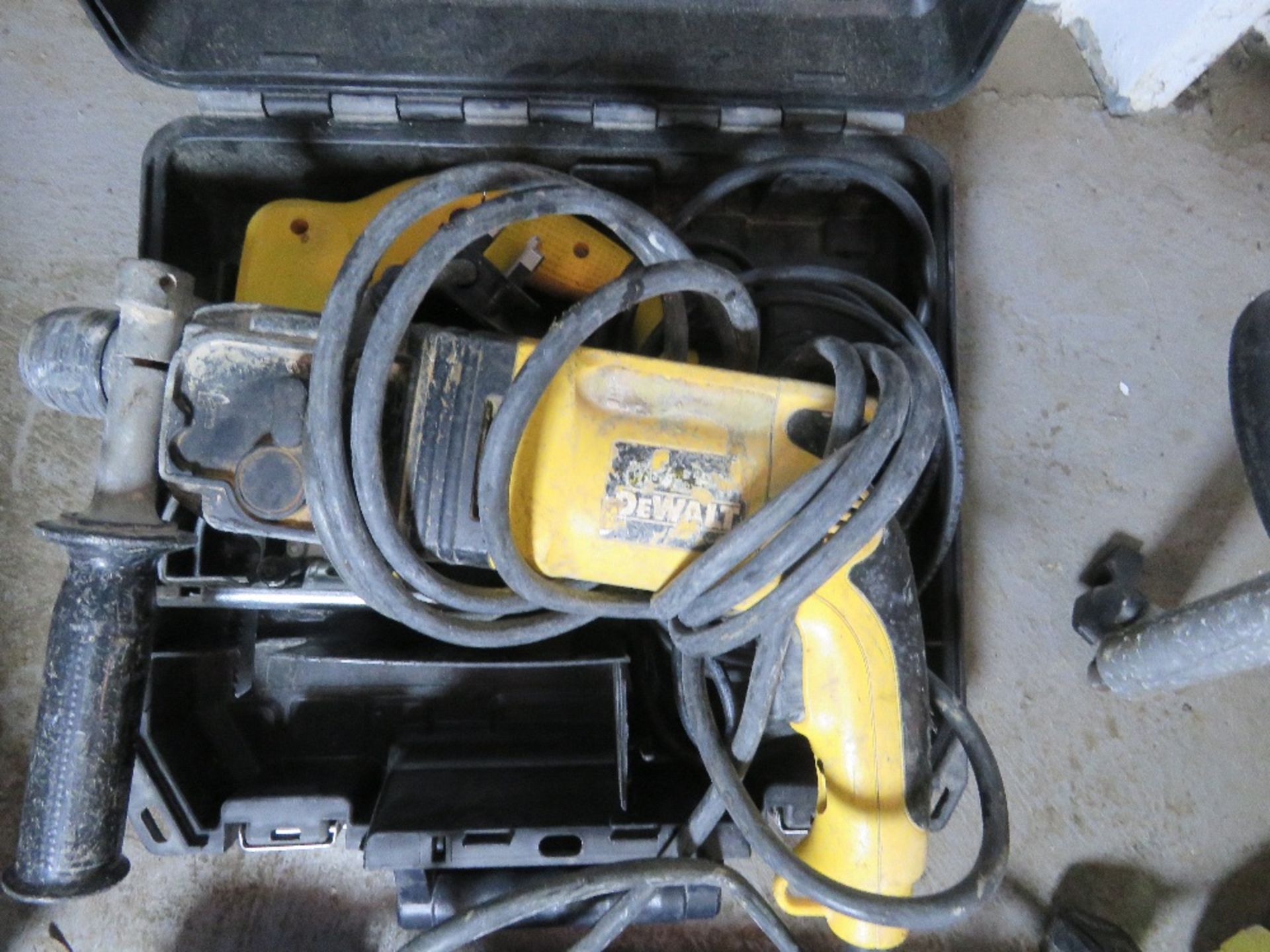 DEWALT 240VOLT DRILL AND JIGSAW. THIS LOT IS SOLD UNDER THE AUCTIONEERS MARGIN SCHEME, THEREFORE NO