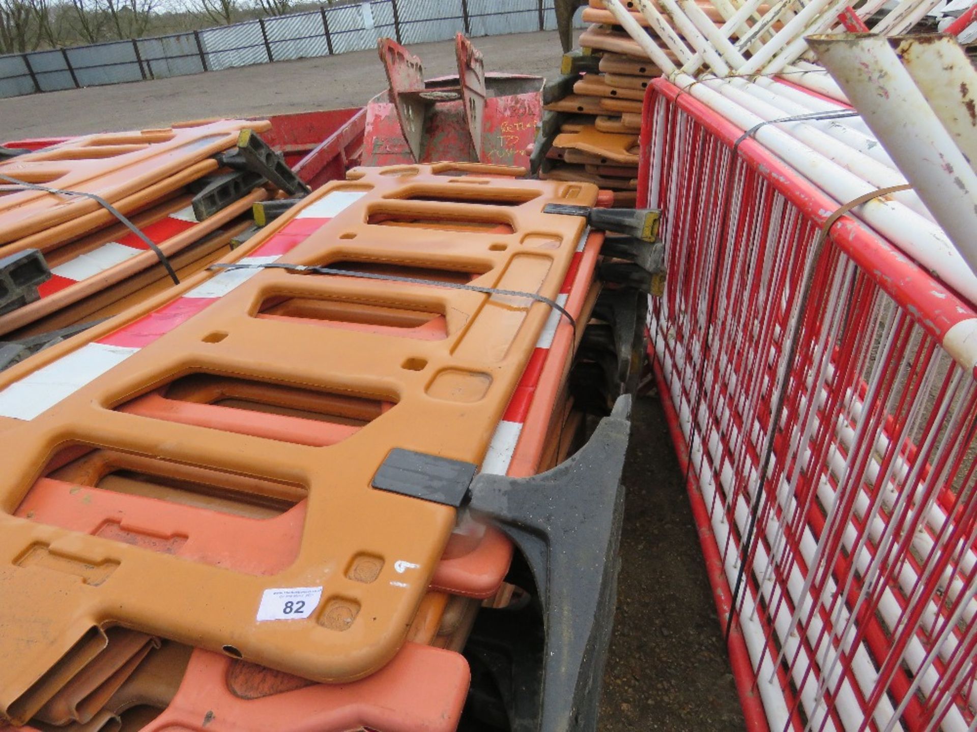 STACK OF PLASTIC CHAPTER 8 BARRIERS, 19NO IN TOTAL. - Image 2 of 3