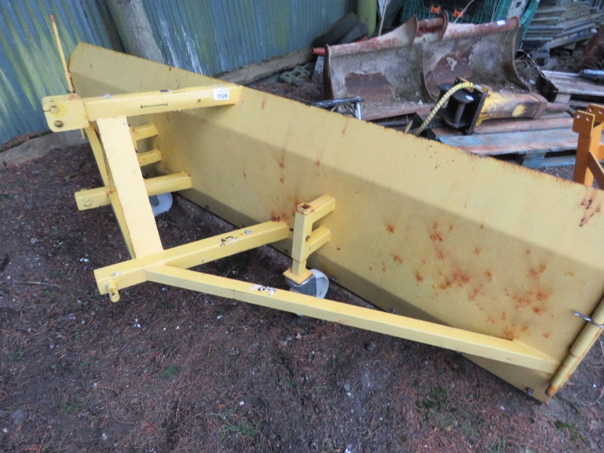 TRACTOR 3 POINT LINKAGE MOUNTED SNOW PLOUGH 9FT WIDE APPROX.