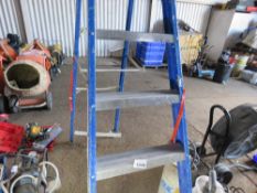 SET OF GRP STEP LADDERS.