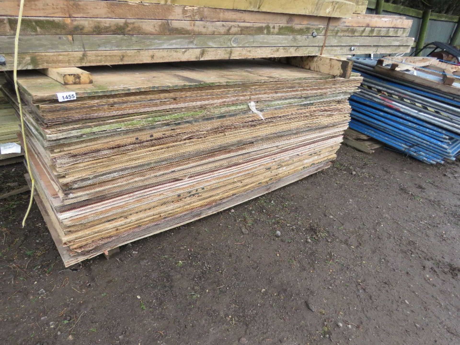 STACK OF APPROXIMATELY 54NO ASSORTED TIMBER SHEETS, MAJORITY APPEAR TO BE PLYWOOD, PRE USED. THIS LO - Image 2 of 4