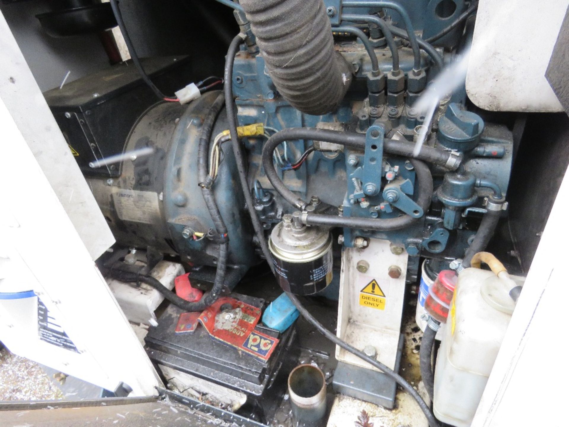 HARRINGTON HGI COMPACT GENERATOR SET, KUBOTA 3 CYLINDER DIESEL ENGINE. PREVIOUSLY USED FOR POWERING - Image 4 of 8