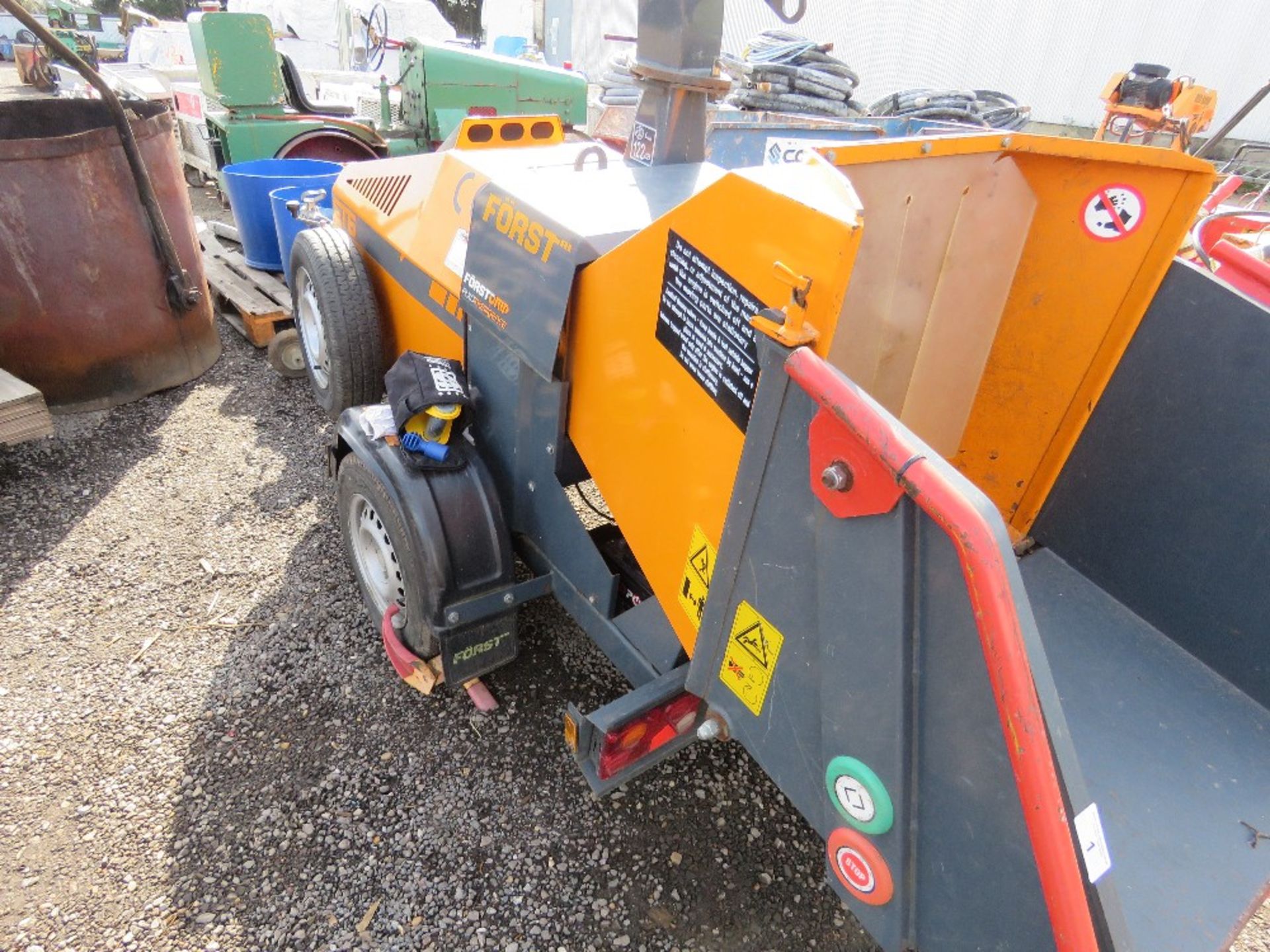 FORST ST6 TOWED SHREDDER, 488 REC HOURS. SUPPLIED WITH KEY, SPARE BLADES, HITCH LOCK AND WHEEL LOCK. - Image 6 of 10