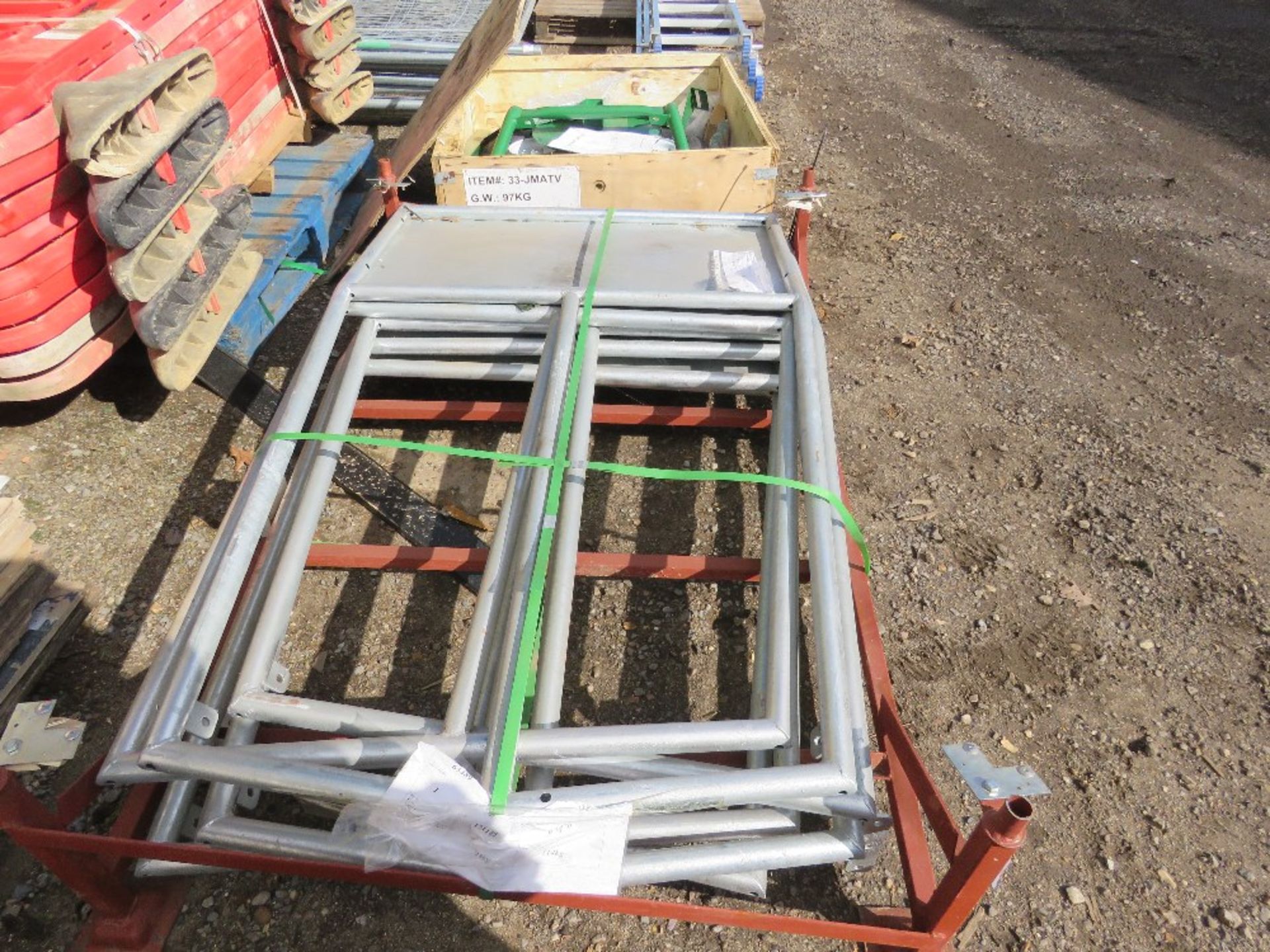 BOLT TOGETHER CATTLE FEEDER FRAMES, UNUSED. - Image 2 of 2