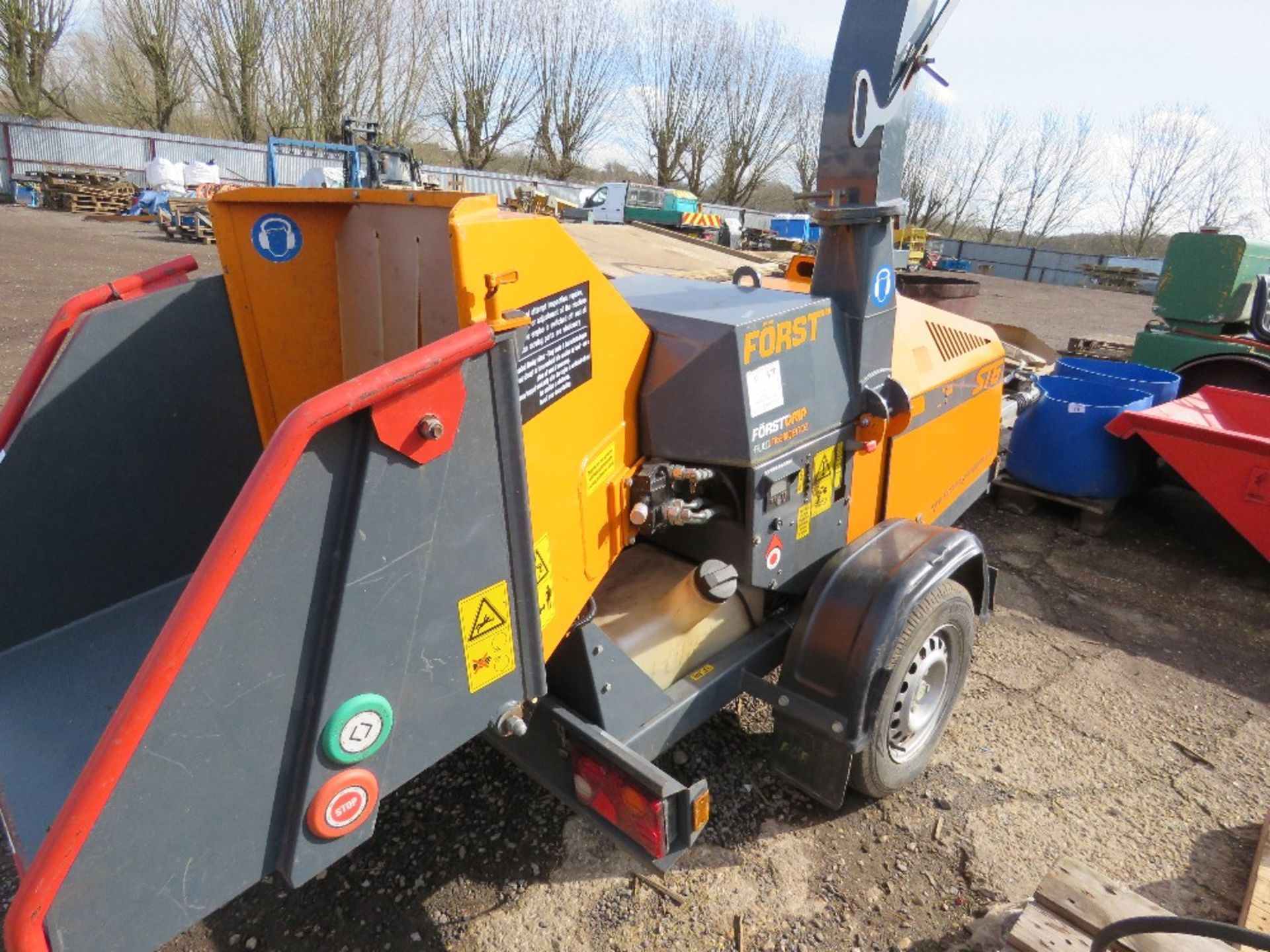 FORST ST6 TOWED SHREDDER, 488 REC HOURS. SUPPLIED WITH KEY, SPARE BLADES, HITCH LOCK AND WHEEL LOCK. - Image 3 of 10