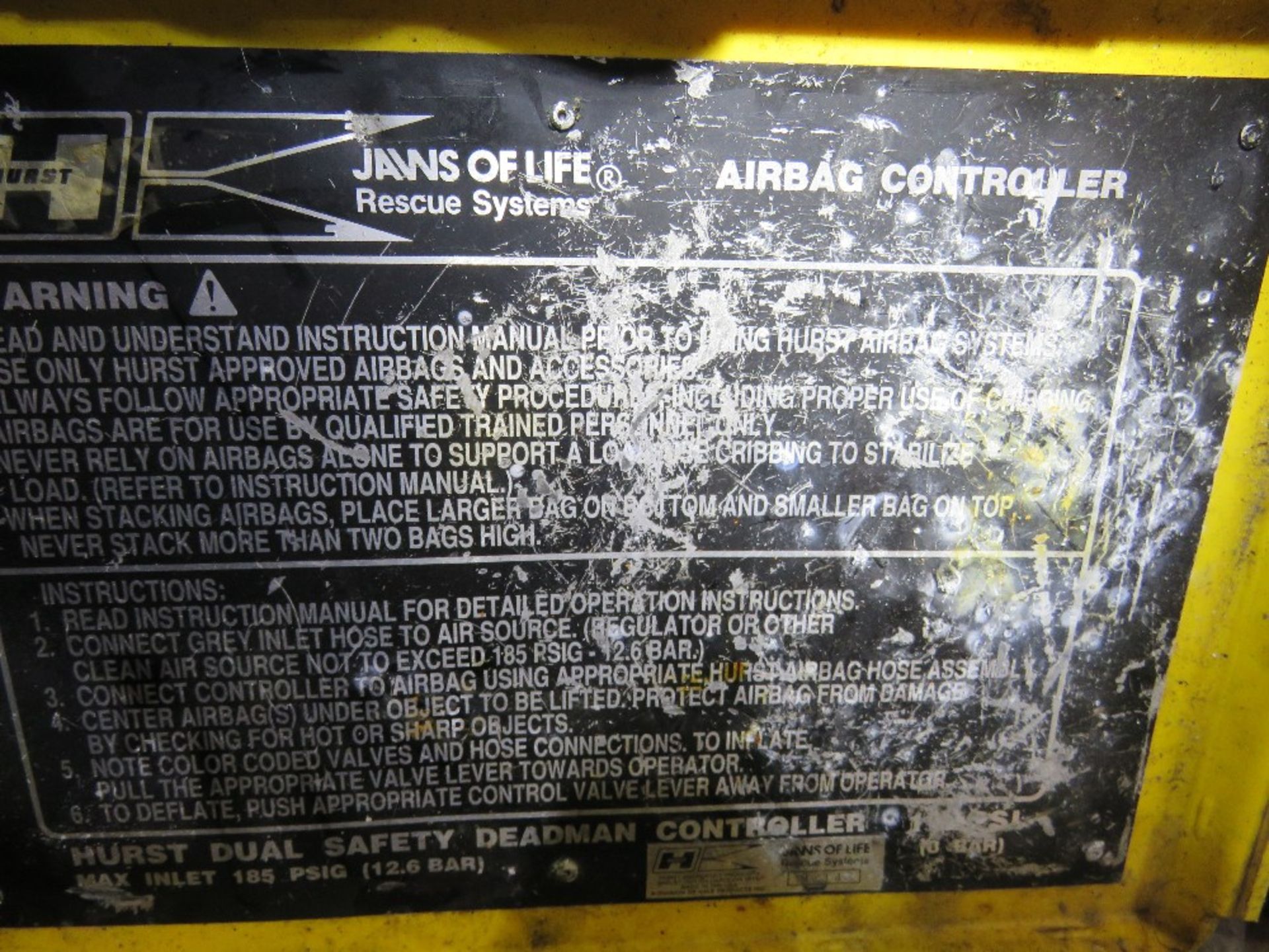AIRBAG CONTROLLER UNIT.. THIS LOT IS SOLD UNDER THE AUCTIONEERS MARGIN SCHEME, THEREFORE NO VAT WILL - Image 2 of 3