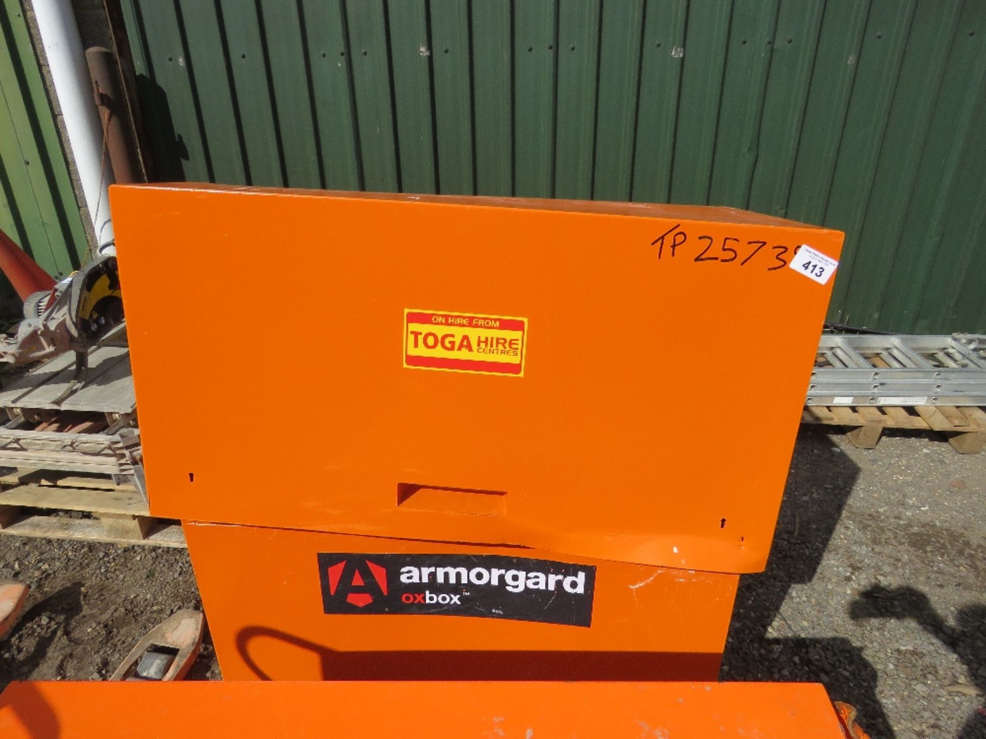 ARMORGARD TOOL BOX UNLOCKED, NO KEYS. DAMAGED LID. - Image 2 of 2