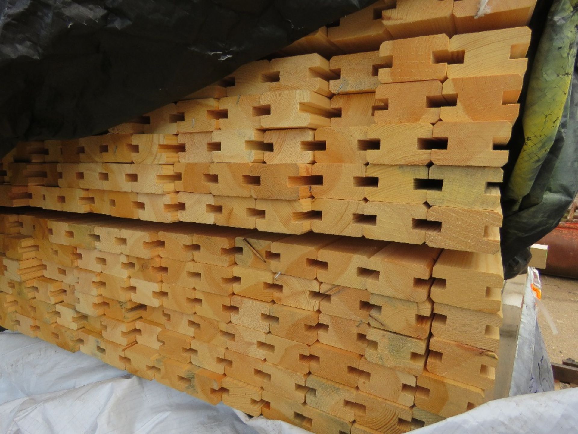 EXTRA LARGE STACK OF UNTREATED H SECTION BATTENS ( 2 X BUNDLES) @ 1.56M LENGTH X 55MM X 35MM APPROX, - Image 2 of 4