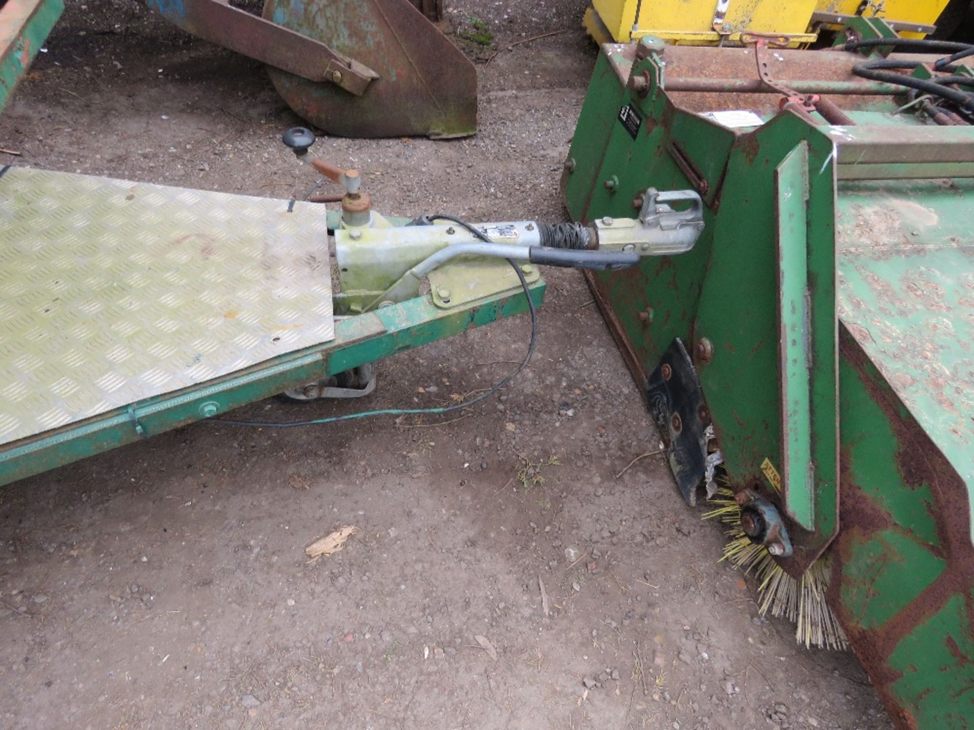 TWIN AXLE MARKET TRADER'S BOX TRAILER WITH SHELVING. SIDE AND REAR DOORS. BALL HITCH FITTED. 2M LE - Image 2 of 7