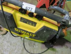 DEWALT WORK RADIO. SOURCED FROM COMPANY LIQUIDATION. THIS LOT IS SOLD UNDER THE AUCTIONEERS MARGIN