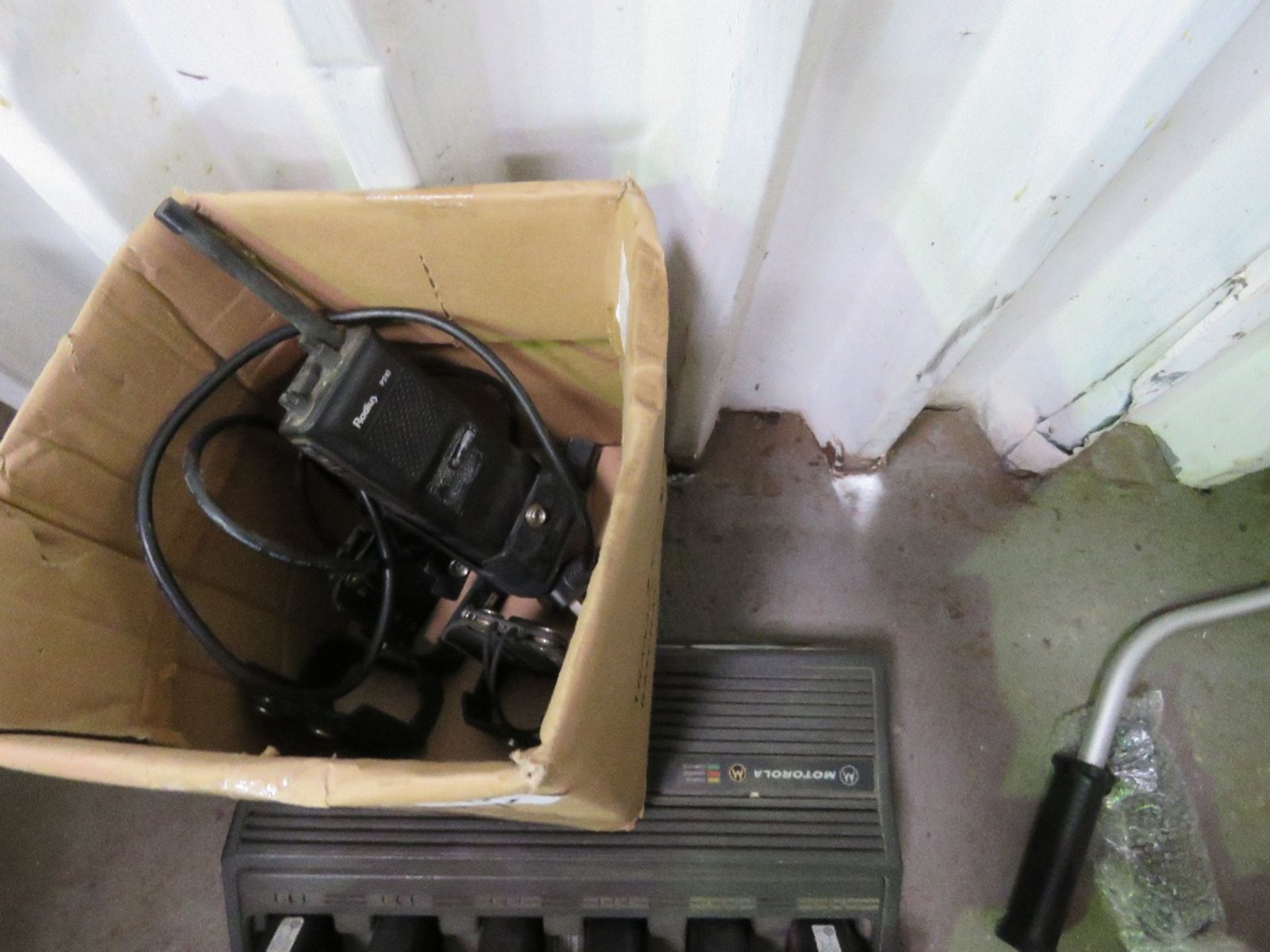 MOTOROLLA PROFESSIONAL WALKIE TALKIES PLUS A CHARGER STAND. THIS LOT IS SOLD UNDER THE AUCTIONEERS M - Image 2 of 2