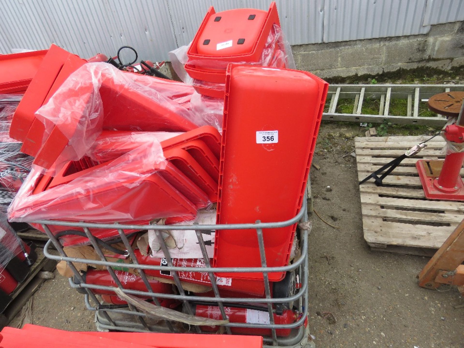 PALLET OF ASSORTED FIRE EXTINGUISHERS WITH STANDS, APPROXIMATELY 30NO IN TOTAL. SOURCED FROM LONDON - Image 2 of 3